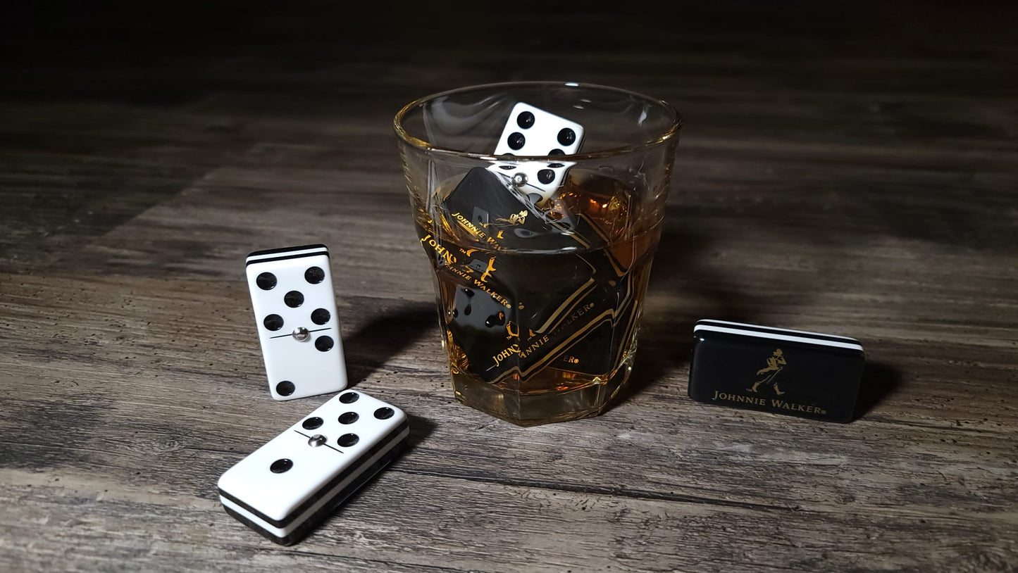 Johnnie Walker Domino Jumbo size