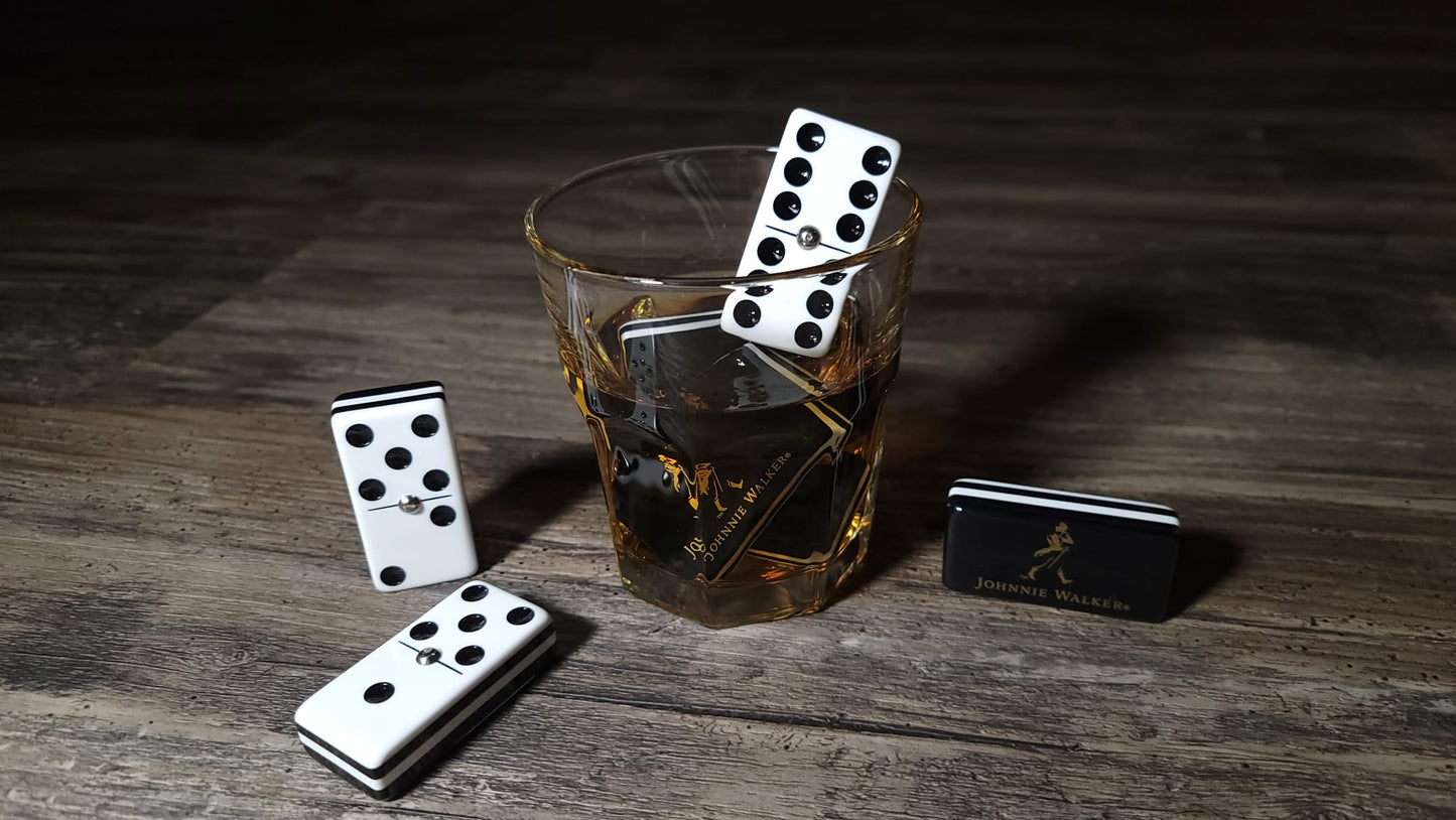 Johnnie Walker Domino Jumbo size
