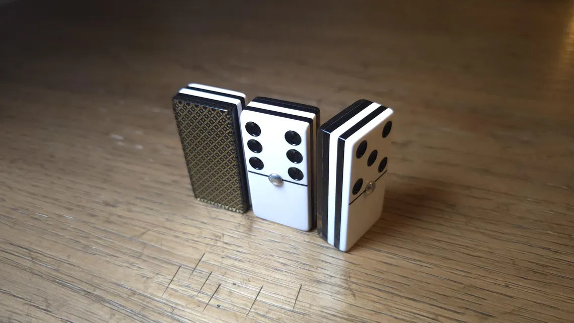 Deluxe Golden Dominoes , Jumbo Size