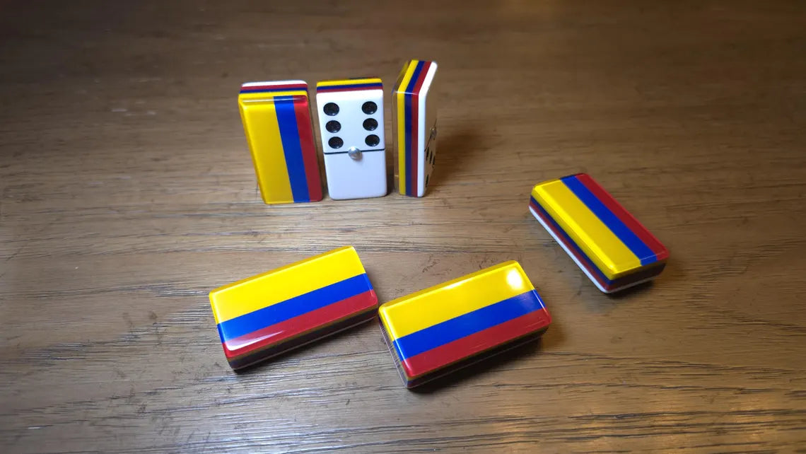 Colombia Dominoes Jumbo size