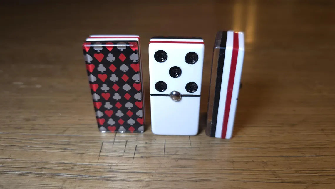 Deluxe Poker Red Domino Jumbo Size