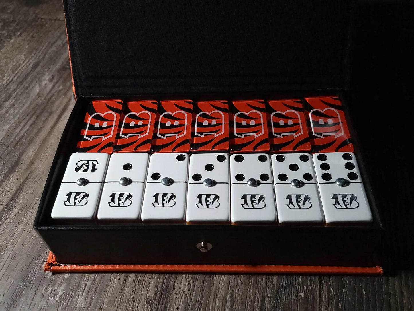 Cincinnati Bengals Domino Jumbo size